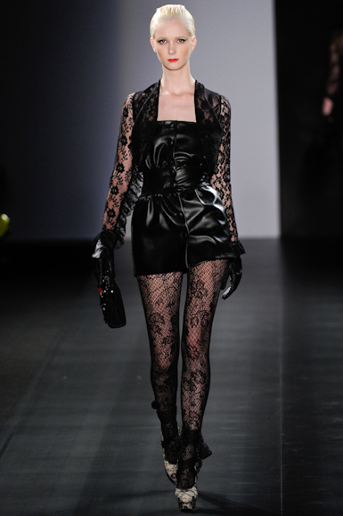 desfiles-walerioaraujo-saopauloinverno2011rtw-105