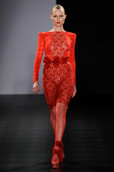 desfiles-walerioaraujo-saopauloinverno2011rtw-107