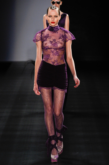 desfiles-walerioaraujo-saopauloinverno2011rtw-110