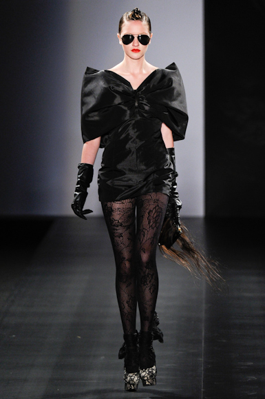 desfiles-walerioaraujo-saopauloinverno2011rtw-114