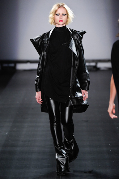desfiles-roberdognani-saopauloinverno2011rtw-112