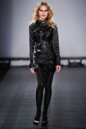 desfiles-roberdognani-saopauloinverno2011rtw-114