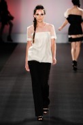 desfiles-gabrielasakate-saopauloinverno2011rtw-101