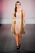 desfiles-gabrielasakate-saopauloinverno2011rtw-105