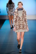 desfiles-cynthiahayashi-saopauloinverno2011rtw-110
