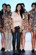desfiles-cynthiahayashi-saopauloinverno2011rtw-114