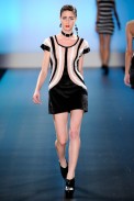desfiles-alebrito-saopauloinverno2011rtw-107