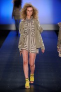 desfiles-karinfeller-saopauloinverno2011rtw-104