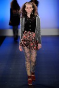 desfiles-karinfeller-saopauloinverno2011rtw-116