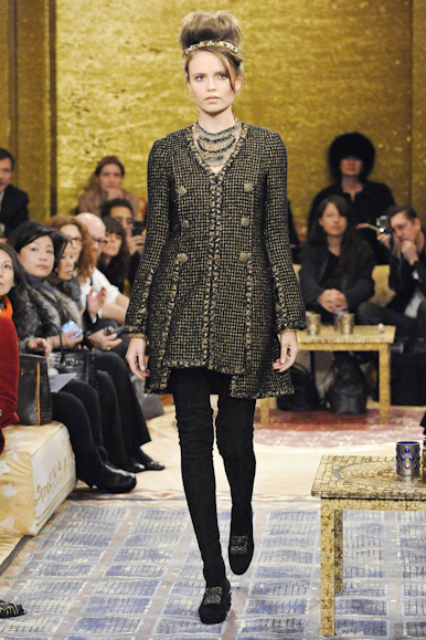 desfiles-chanel-parisoutono2011rtw-006