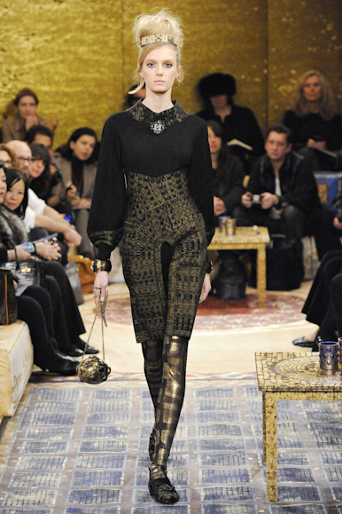 desfiles-chanel-parisoutono2011rtw-009