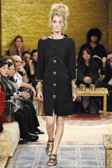 desfiles-chanel-parisoutono2011rtw-013