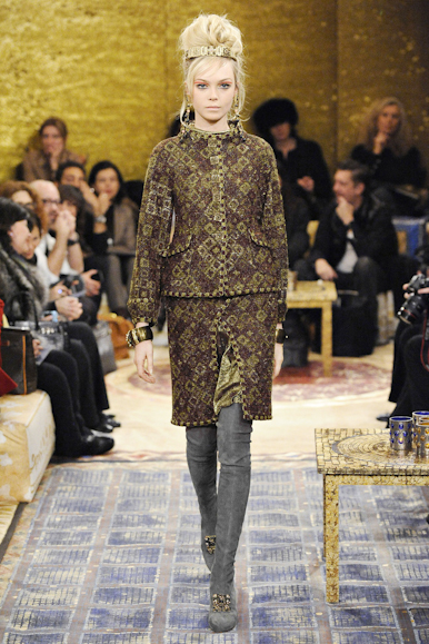 desfiles-chanel-parisoutono2011rtw-030