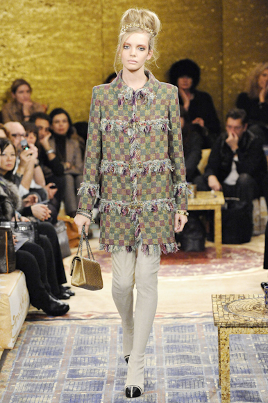desfiles-chanel-parisoutono2011rtw-043