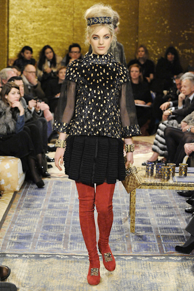 desfiles-chanel-parisoutono2011rtw-054