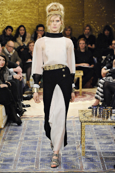 desfiles-chanel-parisoutono2011rtw-059