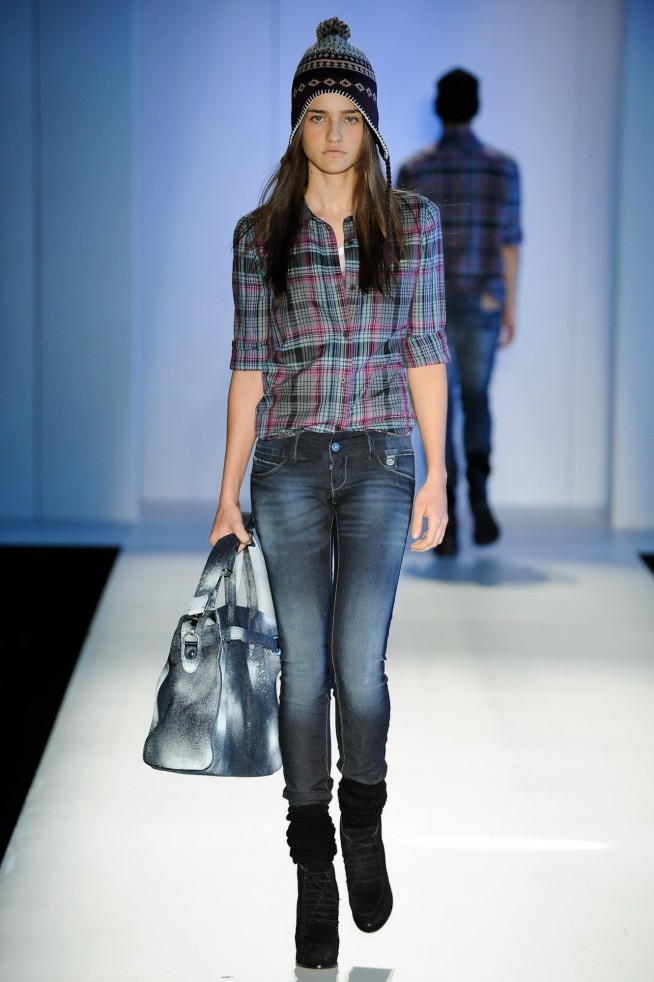 desfilesh-2ndfloor-riodejaneiroinverno2011rtw-118