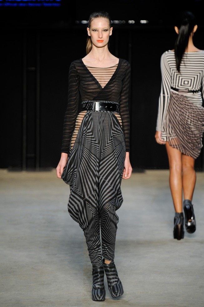 desfiles-lucasmagalhaes-riodejaneiroinverno2011rtw-103