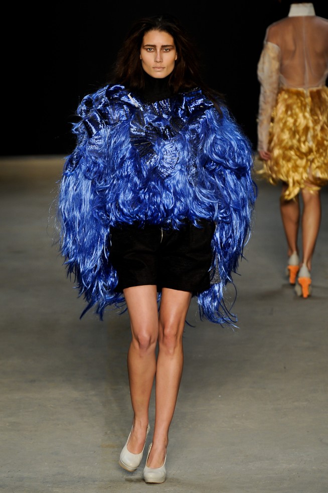 desfile-melkzda-riodejaneiroinverno2011rtw-121
