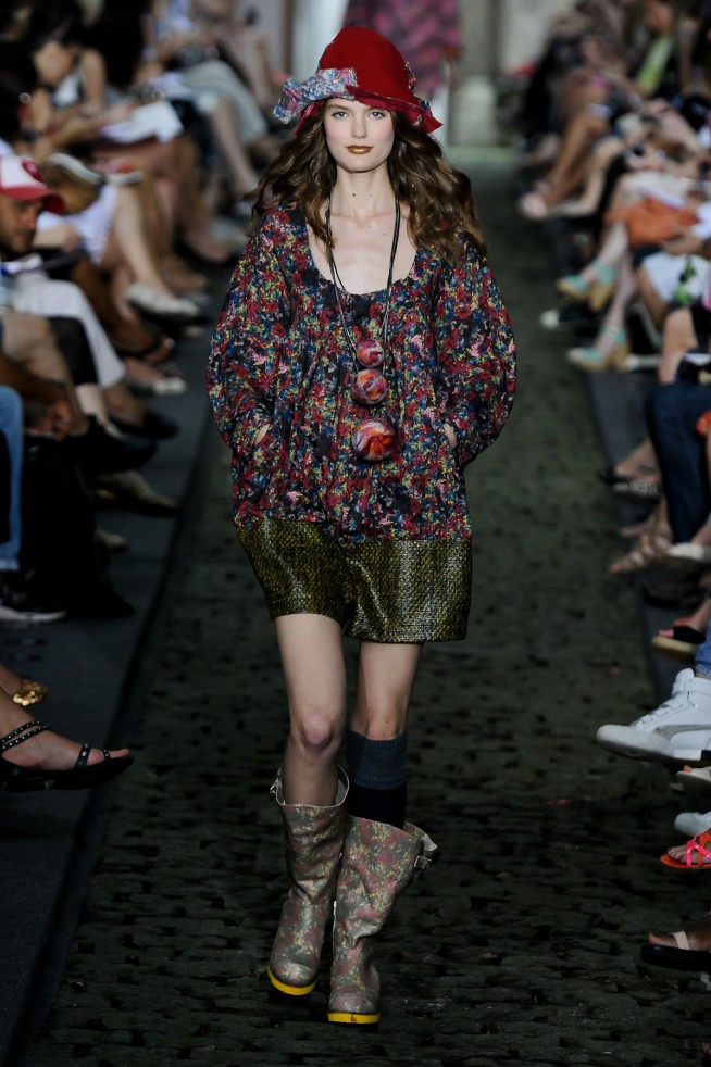 desfile-cantao-riodejaneiroinverno2011rtw-104