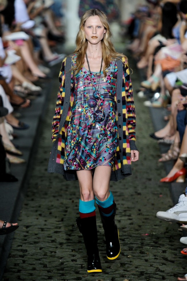 desfile-cantao-riodejaneiroinverno2011rtw-123