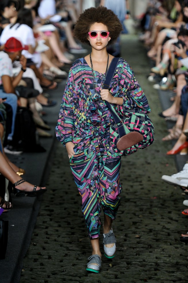 desfile-cantao-riodejaneiroinverno2011rtw-124