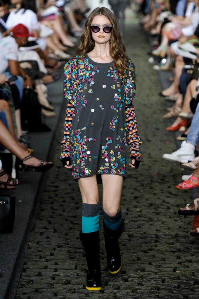 desfile-cantao-riodejaneiroinverno2011rtw-130