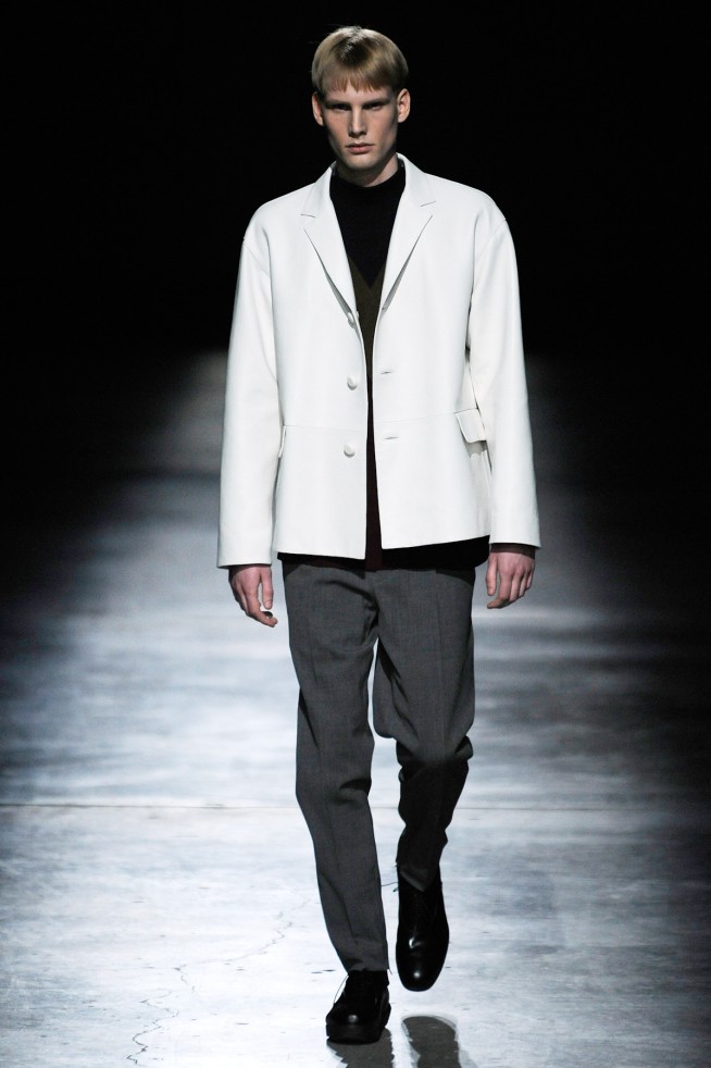 desfile-prada-milaoinverno2011men-109