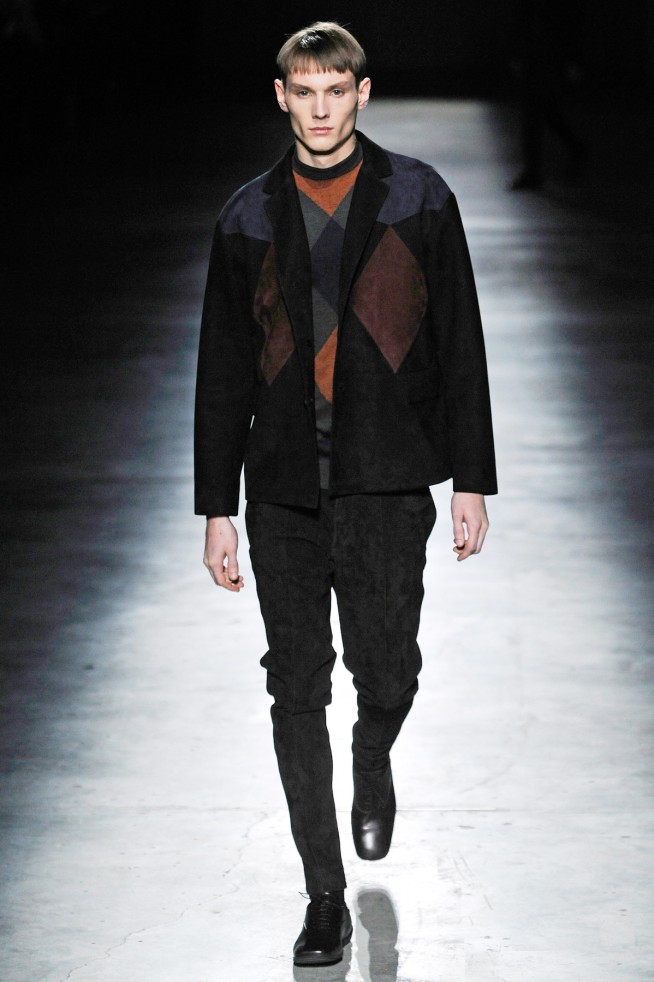 desfile-prada-milaoinverno2011men-113