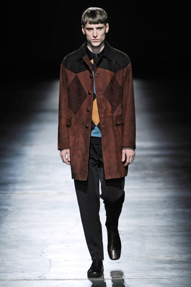 desfile-prada-milaoinverno2011men-114