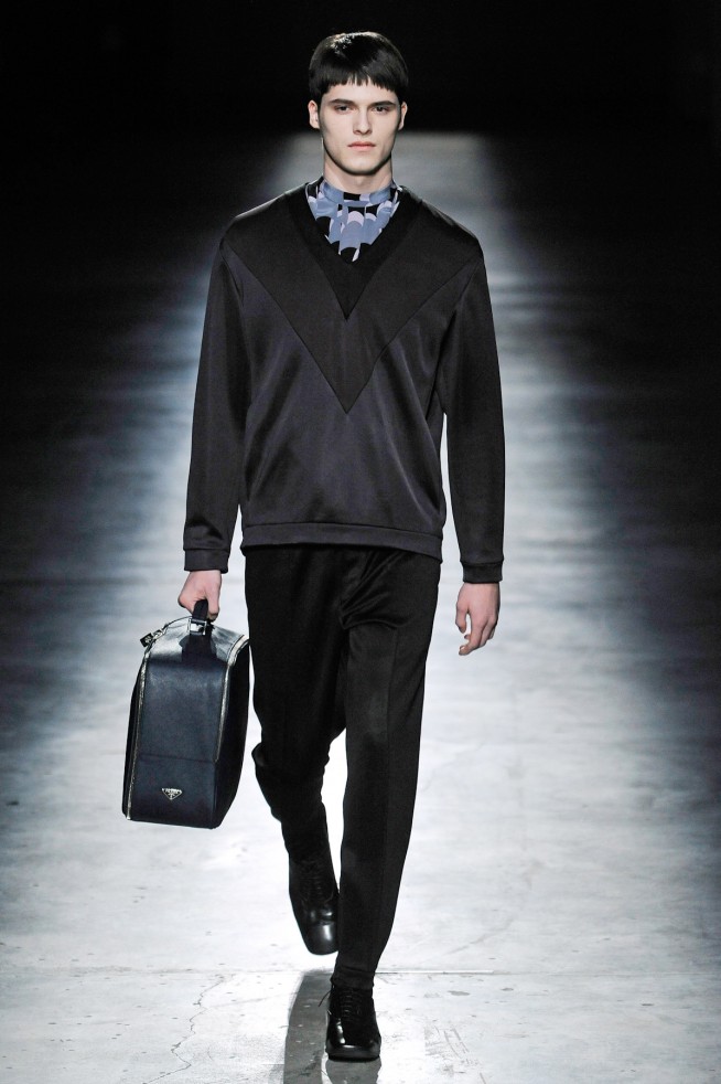 desfile-prada-milaoinverno2011men-130
