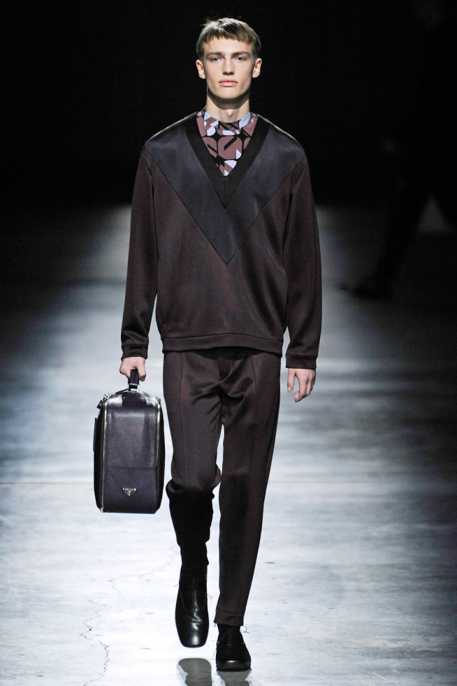 desfile-prada-milaoinverno2011men-131