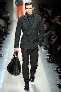 desfile-bottegaveneta-milaoinverno2011men-108