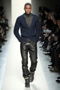 desfile-bottegaveneta-milaoinverno2011men-119