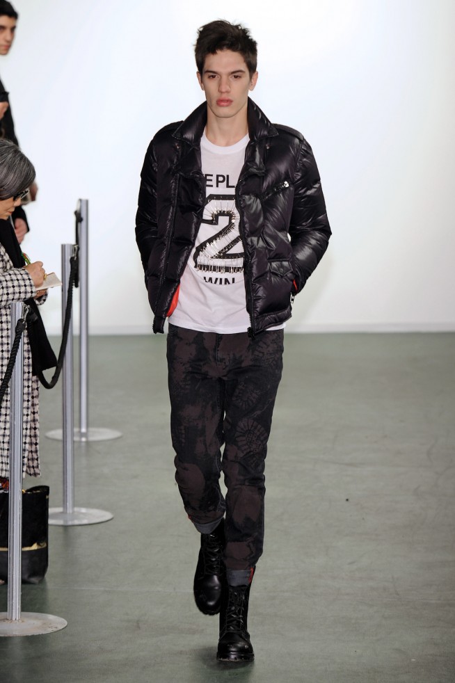 desfile-moschino-milaoinverno2011men-111