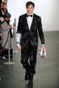 desfile-moschino-milaoinverno2011men-118