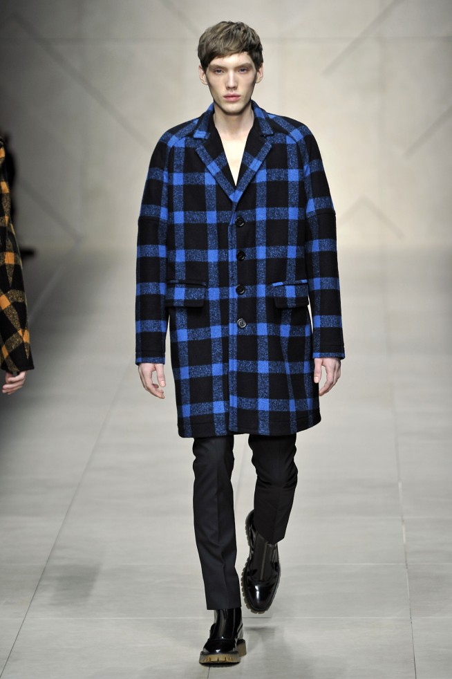 desfile-burberry-milaoinverno2011men-102