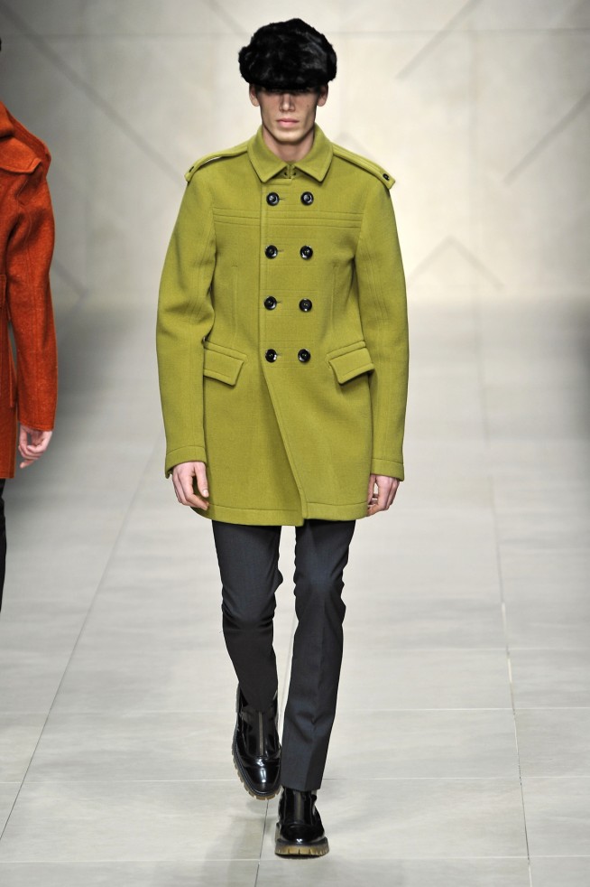 desfile-burberry-milaoinverno2011men-106