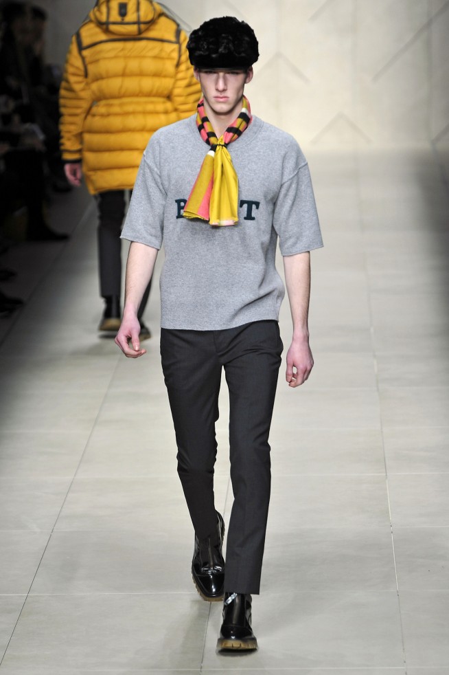 desfile-burberry-milaoinverno2011men-114