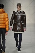 desfile-burberry-milaoinverno2011men-116