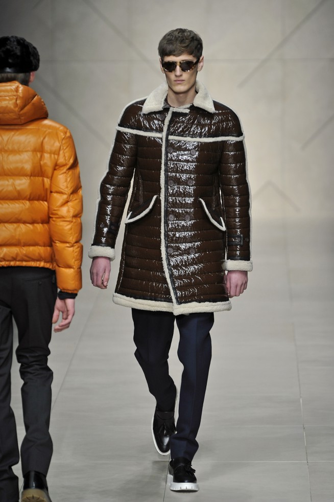 desfile-burberry-milaoinverno2011men-116