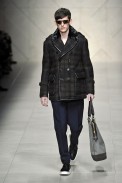 desfile-burberry-milaoinverno2011men-119