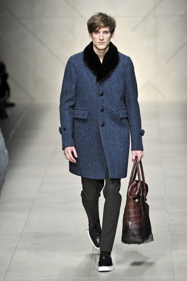 desfile-burberry-milaoinverno2011men-130