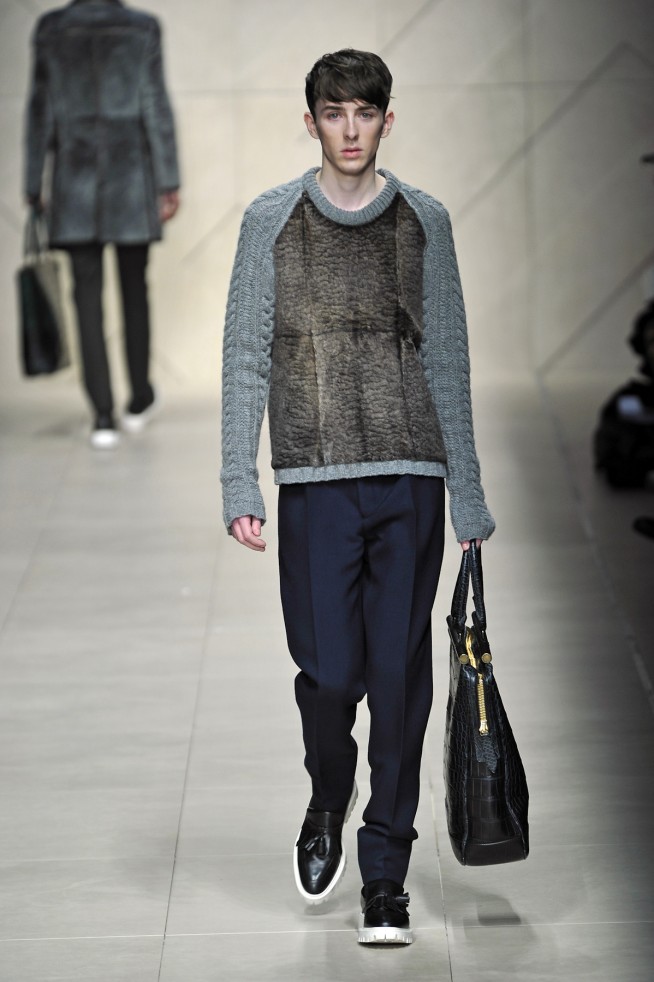 desfile-burberry-milaoinverno2011men-131