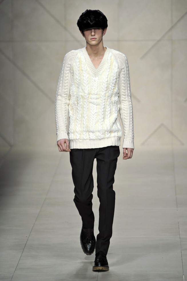 desfile-burberry-milaoinverno2011men-146