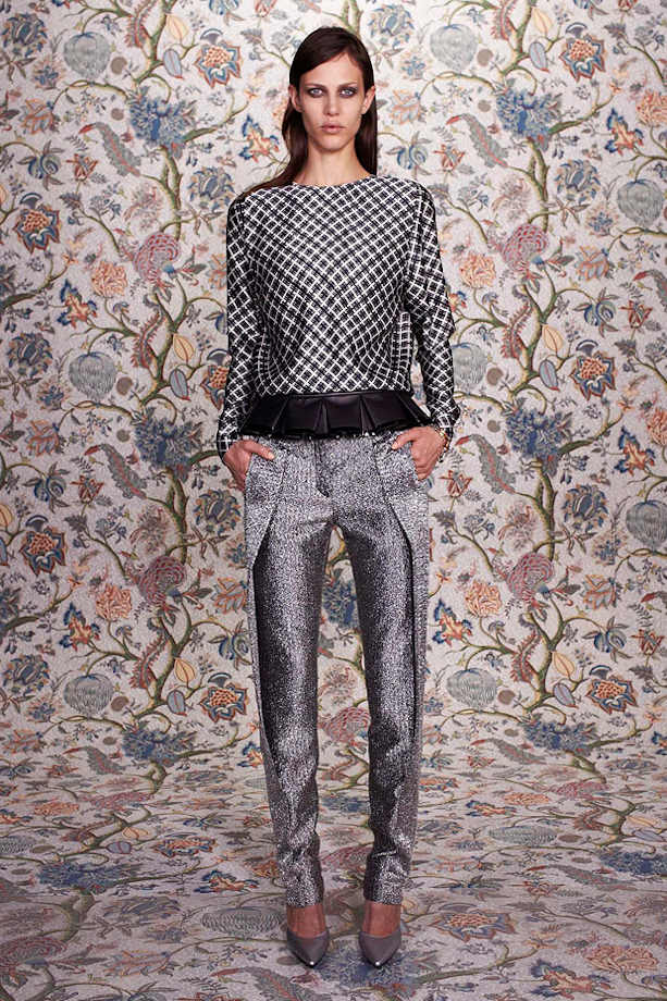 desfile-balenciaga-outono2011-106
