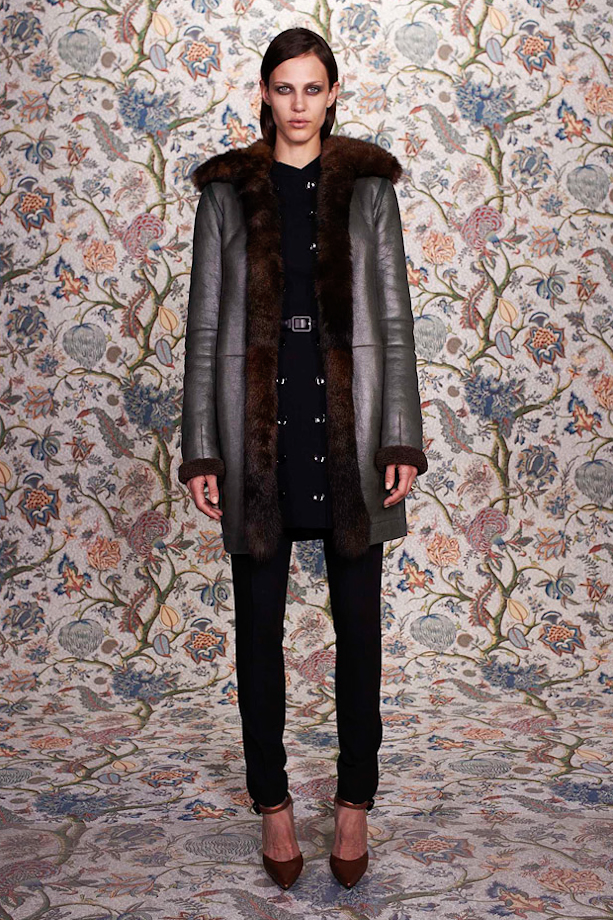 desfile-balenciaga-outono2011-116