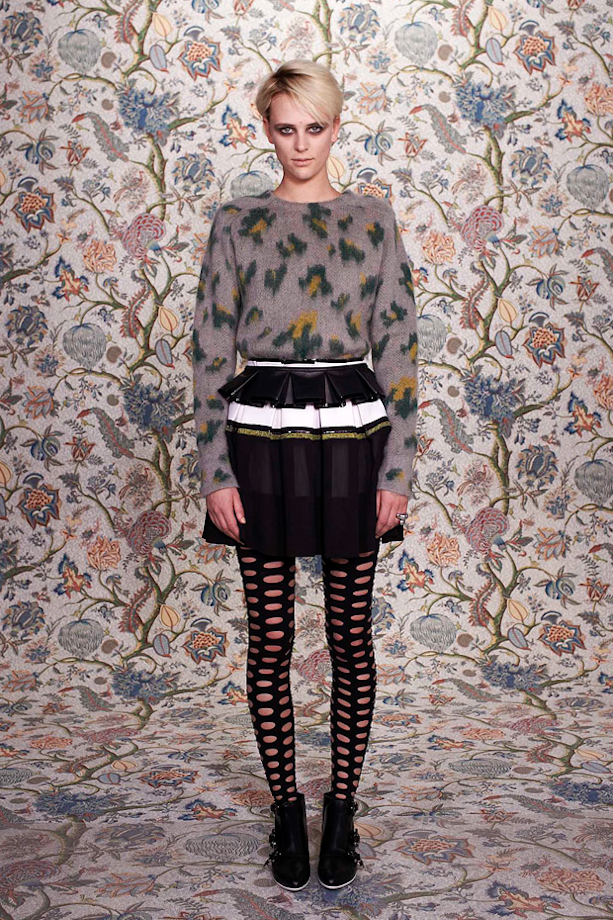 desfile-balenciaga-outono2011-124