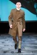 desfile-mugler-parisinverno2011rtw-116