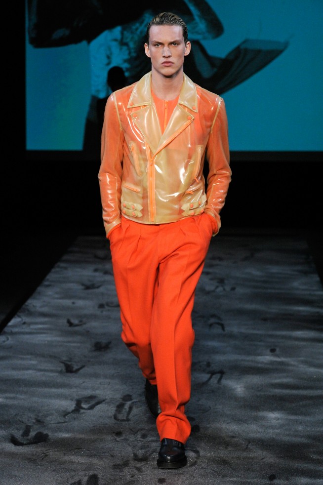 desfile-mugler-parisinverno2011rtw-123